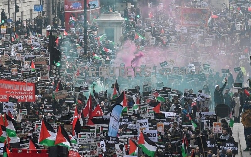 Châu Âu rầm rộ biểu tình lên án chiến sự tại Dải Gaza, LHQ kêu gọi tuân thủ lệnh ngừng bắn